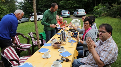 Kaffeetrinken auf der Koehlerhütte